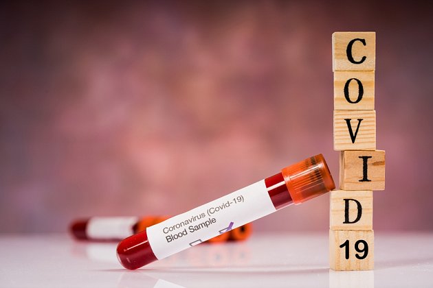U lidí s krevní skupinou A je větší pravděpodobnost těžšího průběhu onemocnění covid-19.
