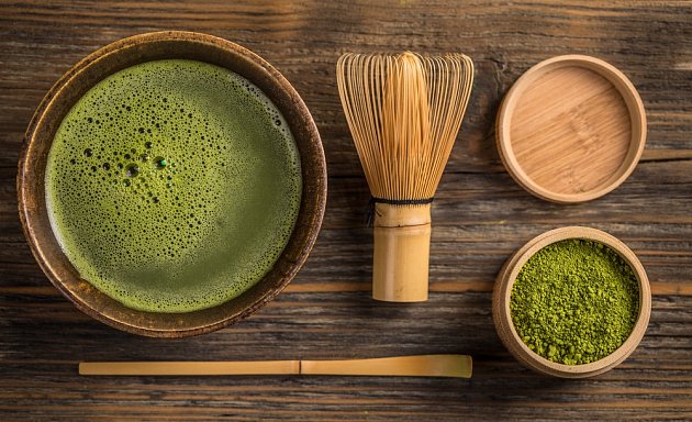 Mačča je japonský mletý čaj zpravidla vytvořený ze speciálního zeleného čaje.