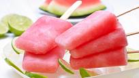Osvěžující chuť melounu podpoří máta.