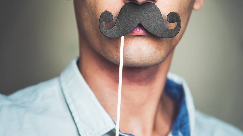 Přišel Movember. Jak je to s rakovinou prostaty u nás v ČR?