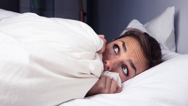 „Spánkových poruch přibývá, na vině je životní styl", říká neuroložka Bušková