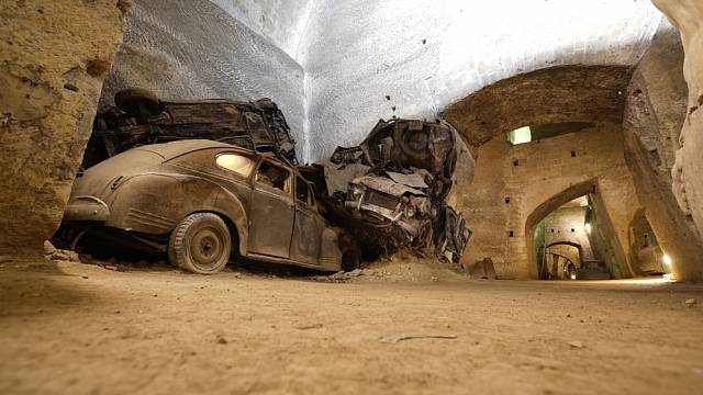 Bourbonský túnel sloužil jako královský úkryt i sklad zabavených vozidel