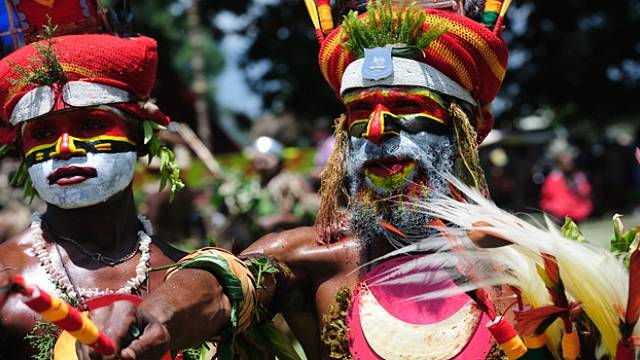 Obyvatelé Papuy-Nové Guineje stále silně věří na magii
