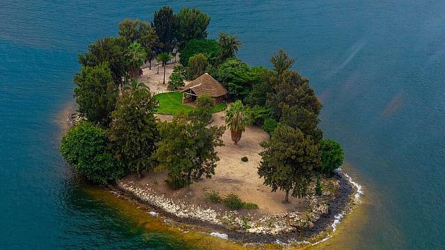 Jezero Kivu je sice nádherné, ale také by mohlo zničit celé svoje okolí