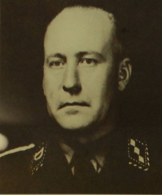 Max Koegel byl do léta 1942 velitelem koncentračního tábora Ravensbrück.