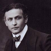 Harry Houdini se jmenoval Ehrich Weiss, ale pod tímhle jménem ho nikdo nezná.