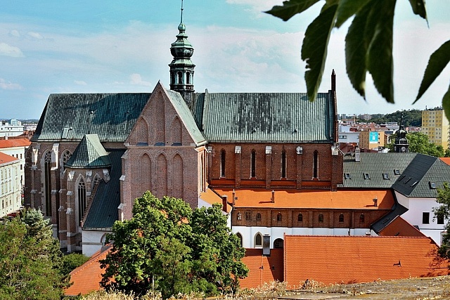 Bazilika Nanebevzetí Panny Marie byla centrem středověkého Brna.