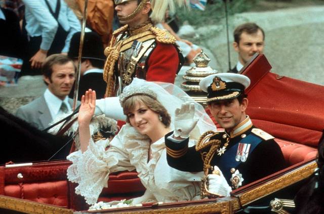 Princezna Diana spletla pořadí Charlesových jmen.