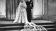 Svatební snímek královny a Prince Philipa, vévody z Edinburgu, z 20. 11. 1947. Loni v listopadu královna strávila první výročí bez prince Philipa, jenž zemřel v dubnu 2021. Manželé spolu byli přes 73 let.