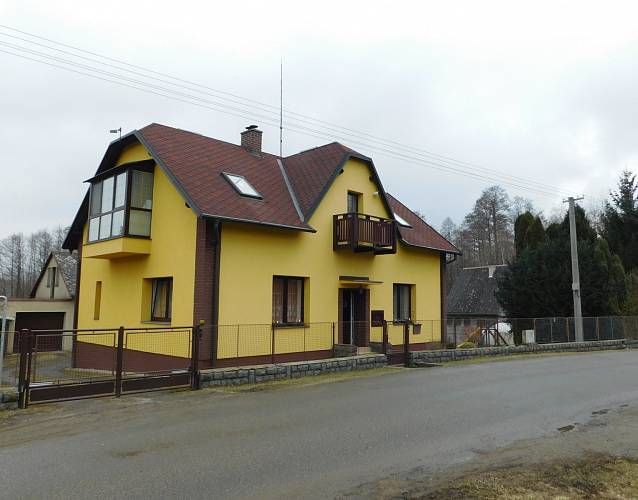 Dům ve Žďárci u Skutče, kde bydlí Ladislav Bartůněk