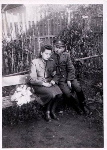 Emila Řepíková rozená Klabanová se svým manželem, svatební foto