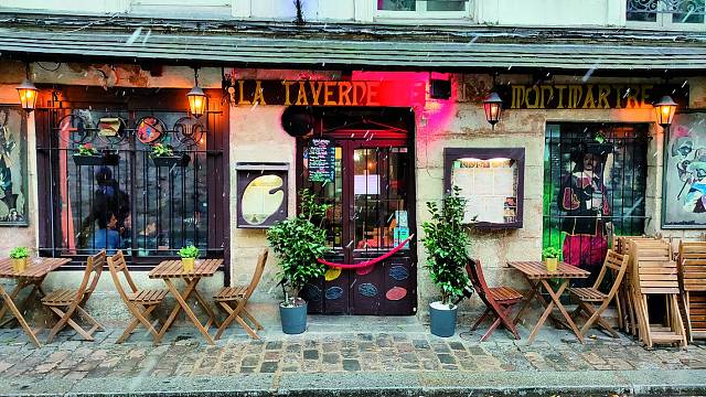 Restaurace La Taverde, oblíbená místními.