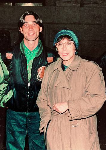 V roce 1992 pozvala Hana Hegerová Tomáše na koncert do Rudolfina a tím začalo jejich přátelství.