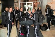 Černí andělé i s realizačním týmem dorazili do hotelu v Lublani. Tady začíná cesta Andělů Ligou mistrů.