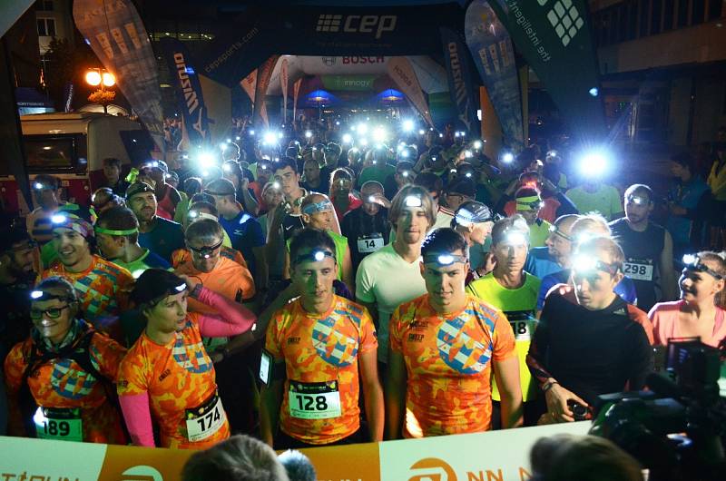 Běžecká show Night Run Most 2017.