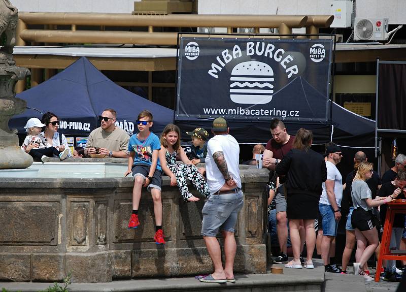 Food festival v Mostě v sobotu 14. května s programem od 10 do 22 hodin.