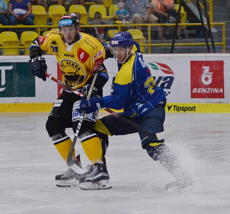 Hokejová příprava Litvínov versus Ústí nad Labem.