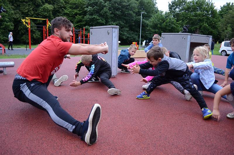 Na Šibeníku v Mostě se v pátek 19. června otevřelo parkourové hřiště