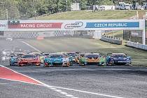 Autodrom Most a oblíbené závody ADAC GT Master.