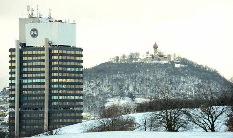 V Mostě vypukly zimní radovánky. Ve čtvrtek 14. ledna napadlo dosud nejvíce sněhu v této sezoně