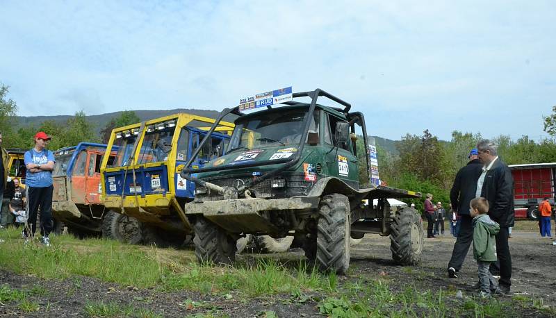 Truck Trial Show v Horním Jiřetíně.