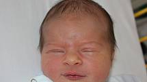 Mamince Anežce Růžickové z Mostu se 10. července ve 12.30 hodin narodil syn Alex Trefný. Měřil 52 centimetrů a vážil 3,38 kilogramu.