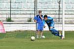 Souboj reprezentací U18 Makedonie a Maďarska na Fotbalovém stadionu Josefa Masopusta v Mostě.