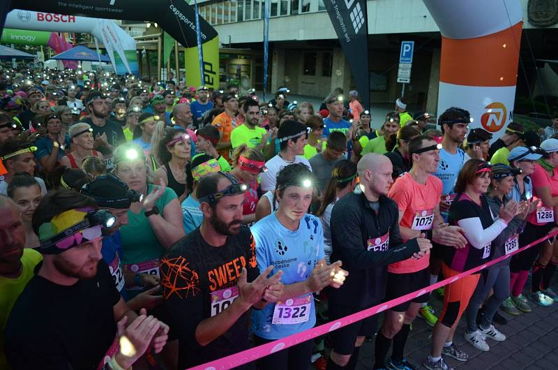 Běžecká show Night Run Most 2017.