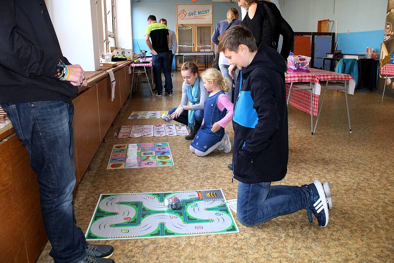 Sobotní Technohraní ve Středisku volného času v Mostě.