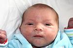 Mamince Denise Bušové z mostu se 13. září v 10.31 hodin narodil syn Zdeněk Kúdela. Měřil 51 centimetrů a vážil 3,33 kilogramu.