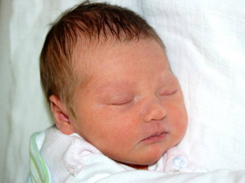 Mamince Heleně Kóňové z Mostu se 4. prosince ve 23.20 hodin narodila dcera Marie Kóňová. Měřila 49 centimetrů a vážila 2,92 kilogramu.