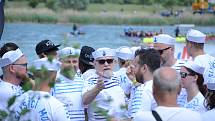 V rekreačním areálu Matylda v Mostě v sobotu večer skončil 8. ročník dvoudenních závodů dračích lodí.