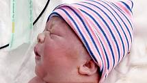 Robin Šulc se narodil mamince Lence Šulcové v mostecké porodnici 13. května v 11.07 hodin. Měřil 47 cm a vážil 2,88 kilogramu.