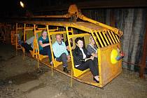 Podkrušnohorské technické muzeum představilo v úterý 29. června expozici závěsné důlní drážky.