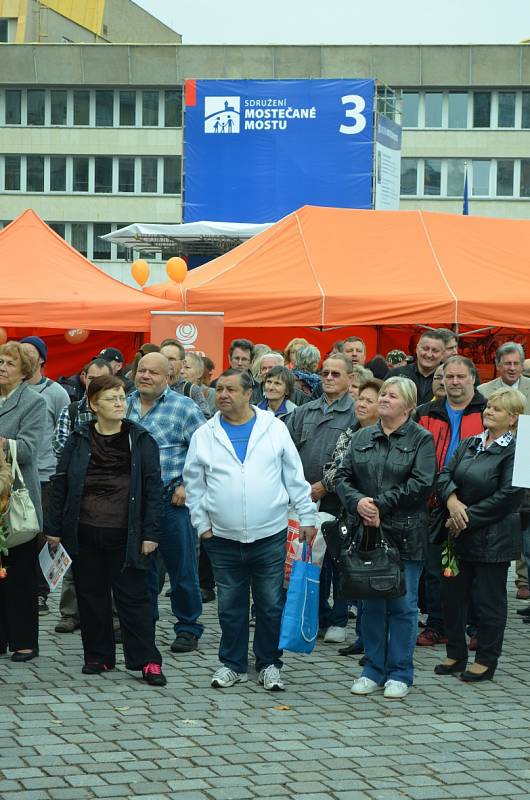 Mostecký volební mítink ČSSD s demonstrací horníků