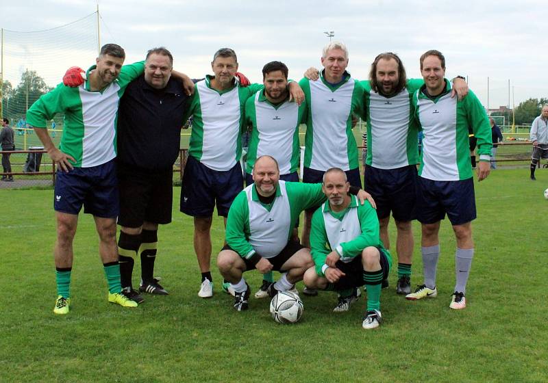 Bývalí fotbalisté hráli v Litvínově na Lomské už 8. ročník memoriálu V. Žaloudka.