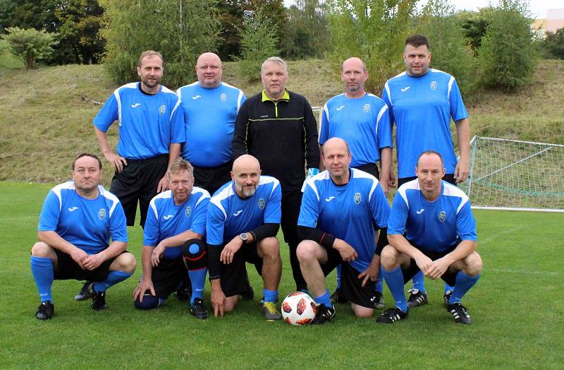 Bývalí fotbalisté hráli v Litvínově na Lomské už 8. ročník memoriálu V. Žaloudka.