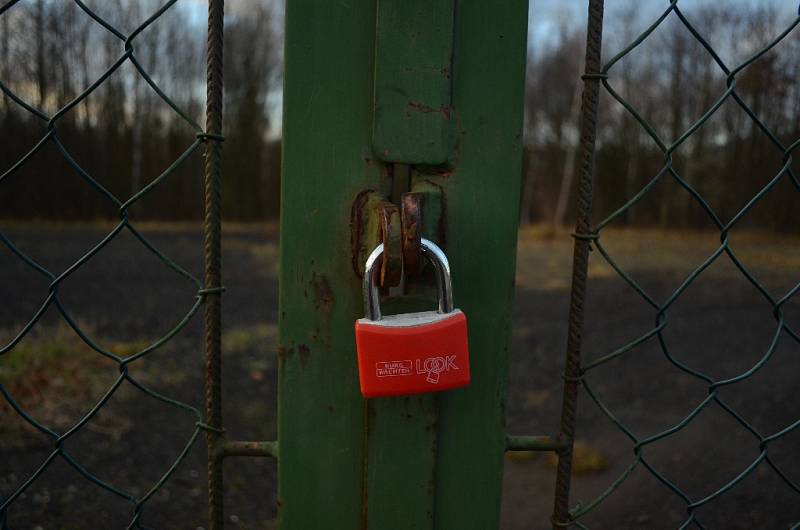 Stav areálu v pondělí 27. listopadu ráno. 