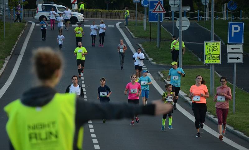 Běžecká show Night Run Most 2017.