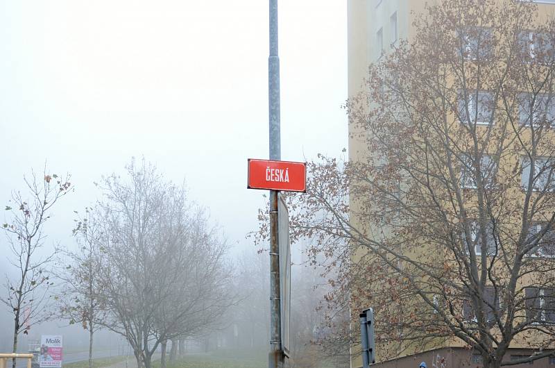 Ulicí Česká v Mostě by podle odborníků měl v budoucnu jezdit autobus MHD