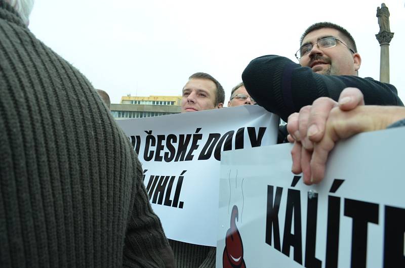 Mostecký volební mítink ČSSD s demonstrací horníků