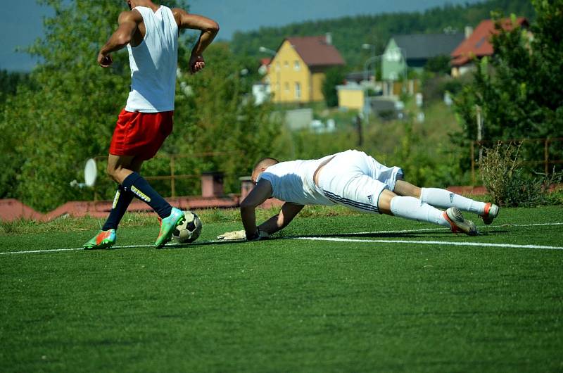 1. ročník fotbalového Memorialu Julia Grundzy v Chánově. 