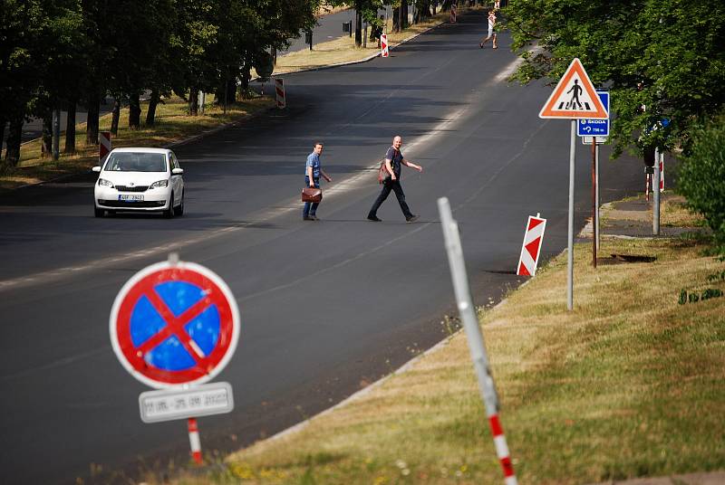 Rekonstrukce důležité silnice v ulici Moskevská.