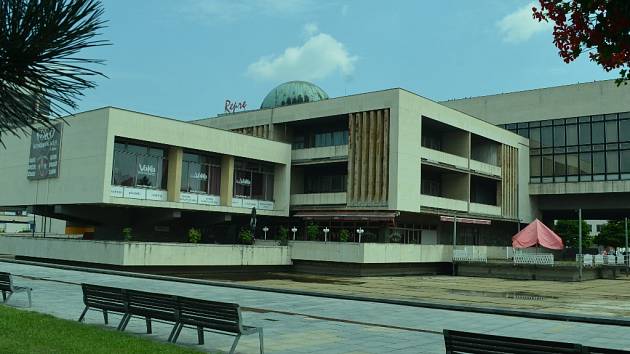 Městský kulturní dům v Mostě. 