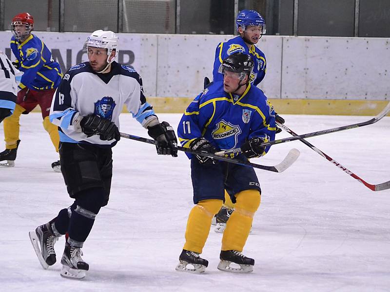 Mostečané doma porazili Roudnici vysoko 10:2.