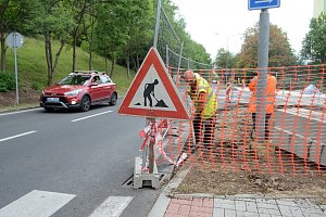 Úprava prostranství u křižovatky ulic Jana Kubelíka a Josefa Suka v Mostě