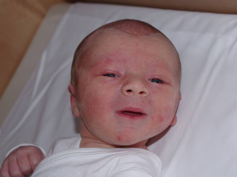 Ireně Vjaterové z Litvínova se 23. září v 5.30 hodin v ústecké porodnici narodil syn Heřman Pelc. Měřil 50 cm a vážil 3,1 kg.