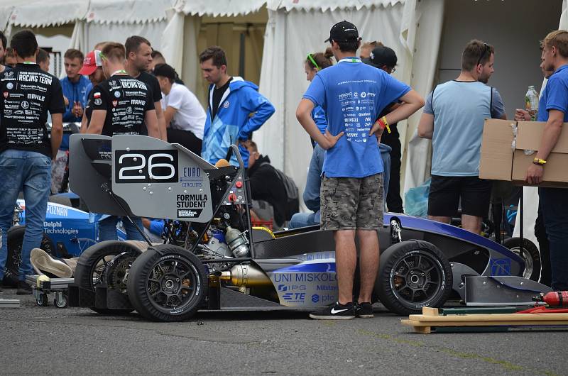 Pětidenní podnik The Most Formula Student.