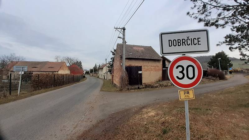 Víska Dobrčice.