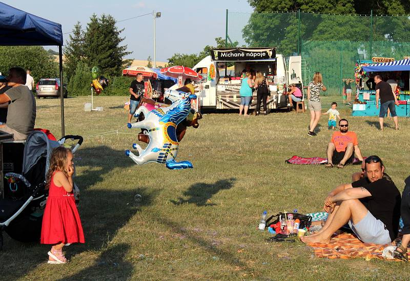 Tradiční letní slavnost se v sobotu uskutečnila v obci Bělušice.